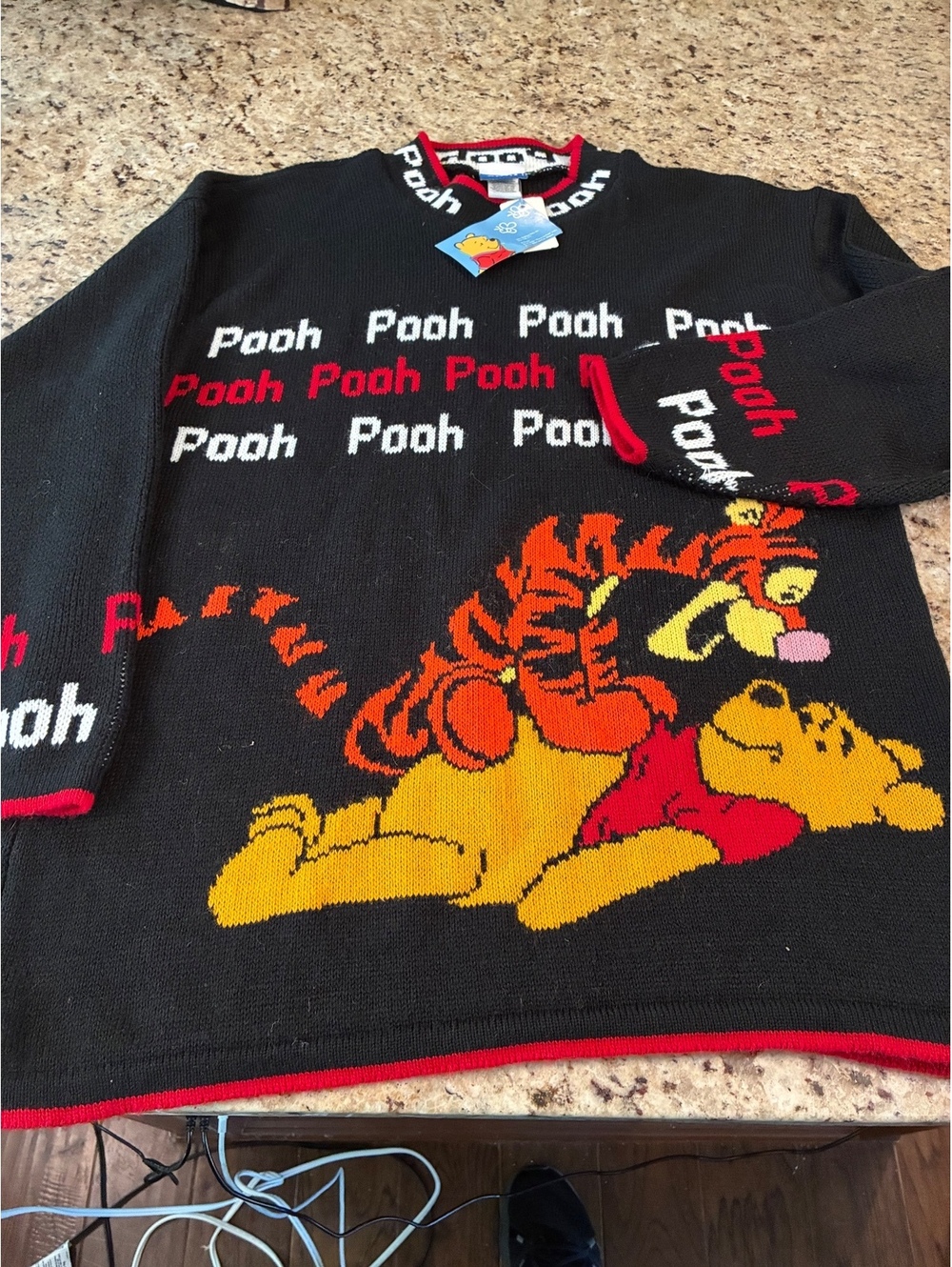 VTG 1990s Disney Winnie the Pooh and Tigger Character Knit Sweater Size M